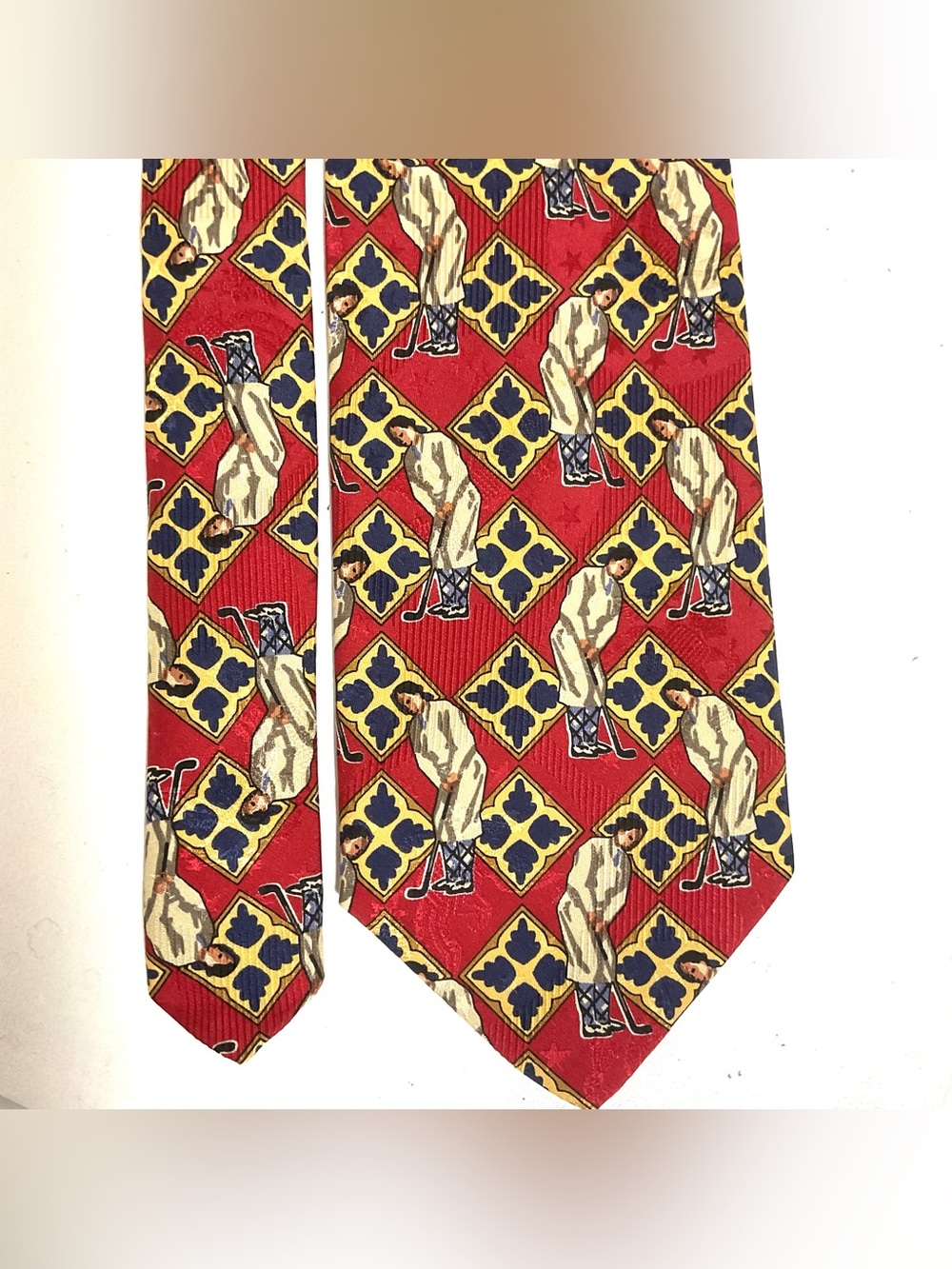 Vintage Robert Talbott 100% Silk Golf Motif Tie - 59.5”x3.8”- Mint condition